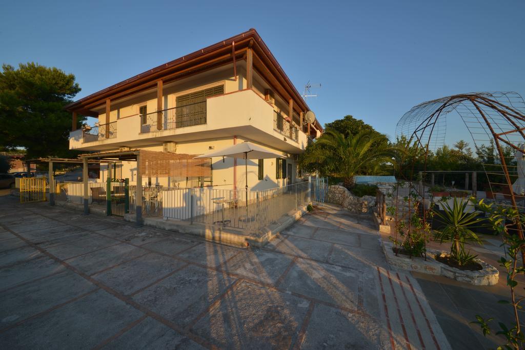 B&B Villa Nicoletta Peschici Luaran gambar